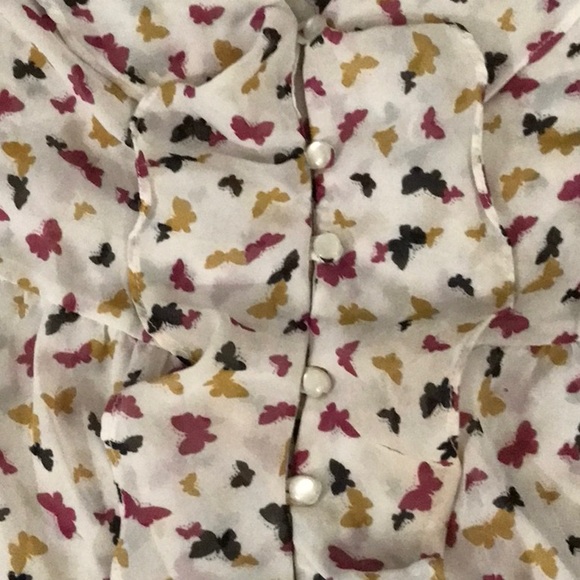 Cute almost sheer butterfly blouse - Picture 3 of 3